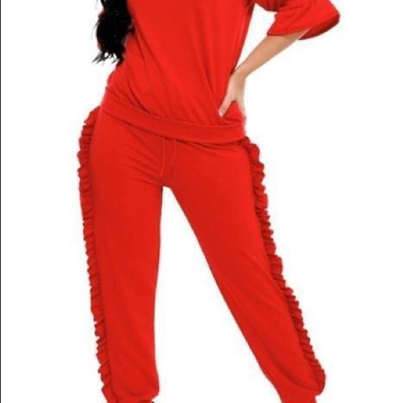 Red pant set - Picture 1 of 3